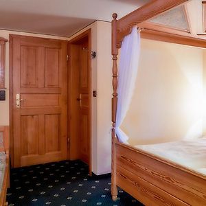 Standard Familien-Zimmer mit zwei Einzelbetten